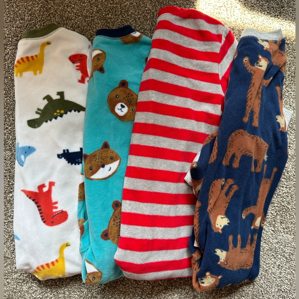 4pack fleece one piece zip up pajamas